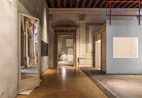 prada foundation venice thomas demand